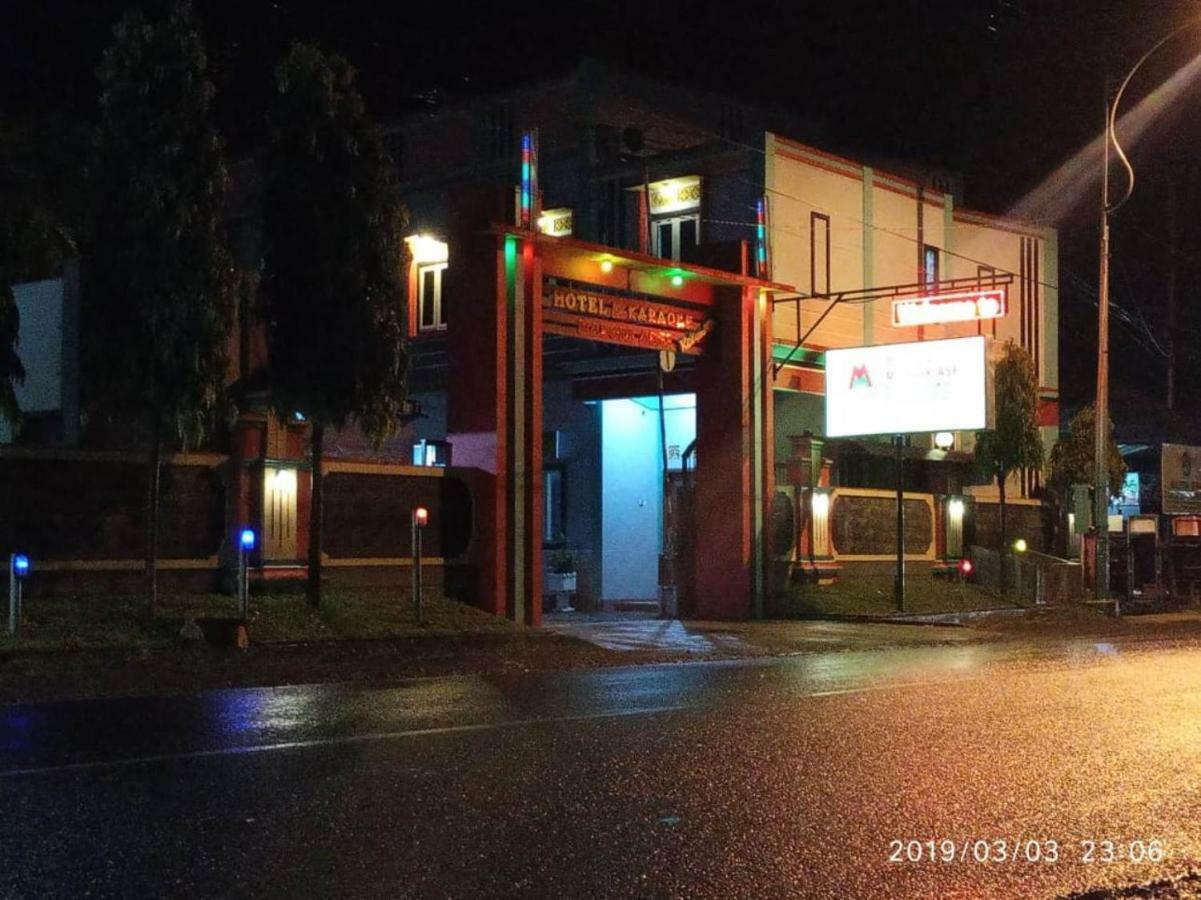 Penginapan Hotel Mangir Asri Giaoag Екстериор снимка
